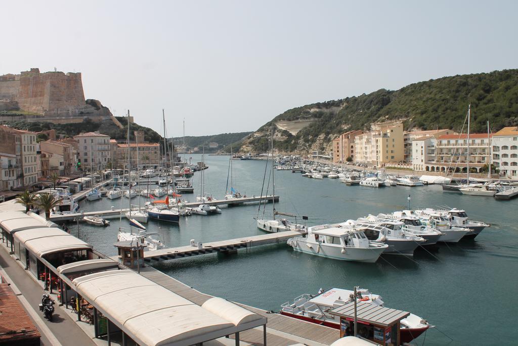 Les Appartements Du Port Бонифачо Экстерьер фото