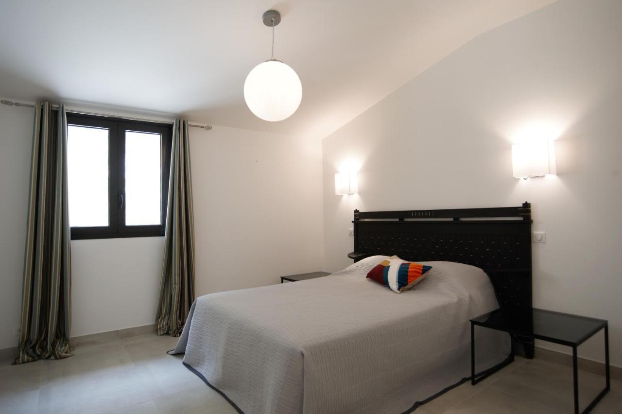 Les Appartements Du Port Бонифачо Экстерьер фото